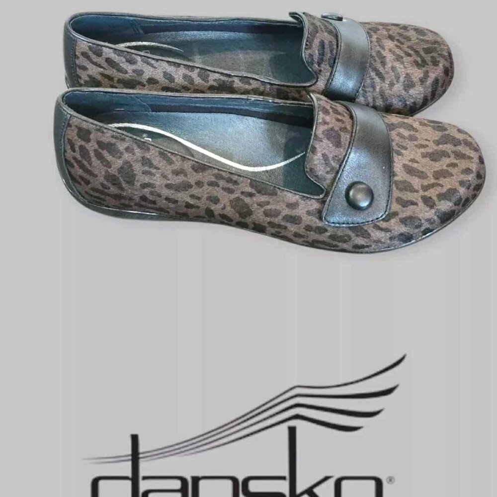Dansko Olena Calf Fur Leather Animal Print Women Loafer Size EU 30 or US 7.5-8
